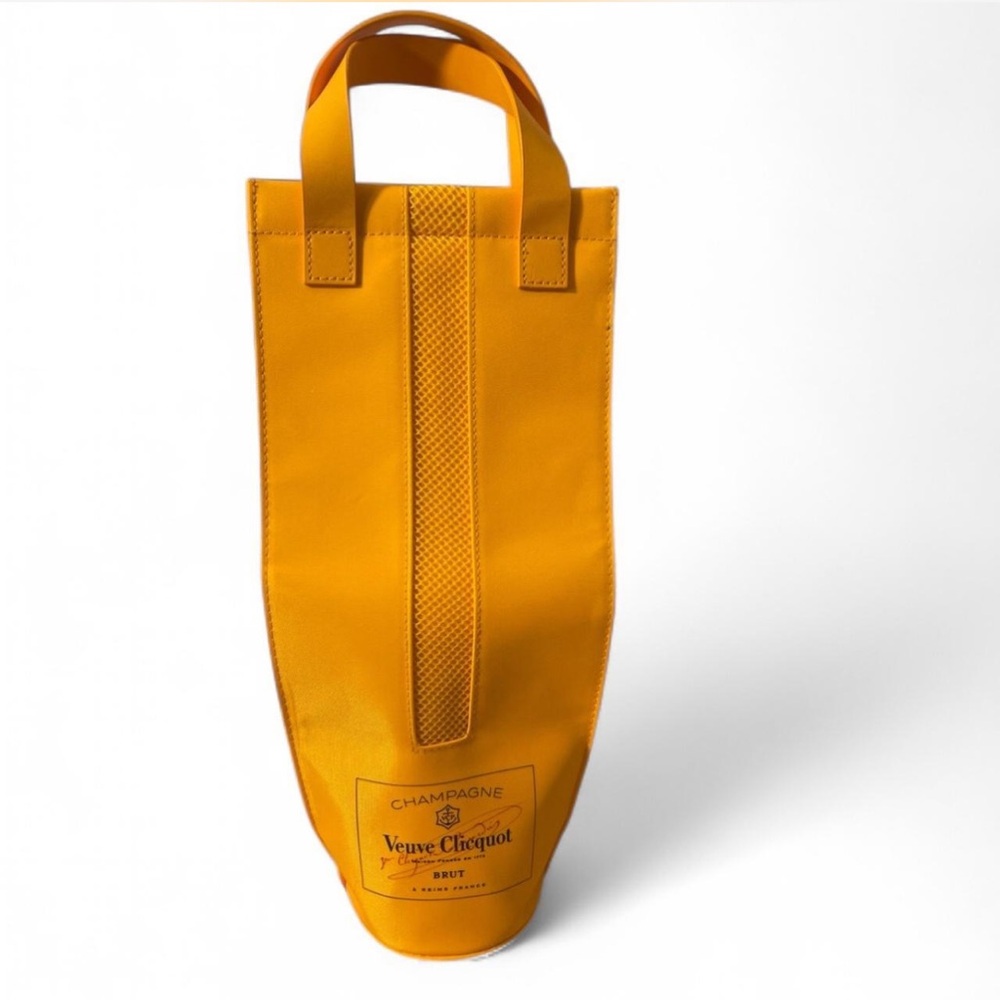 Veuve Clicquot champagne insulator